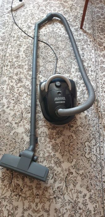Продам пылесос Samsung