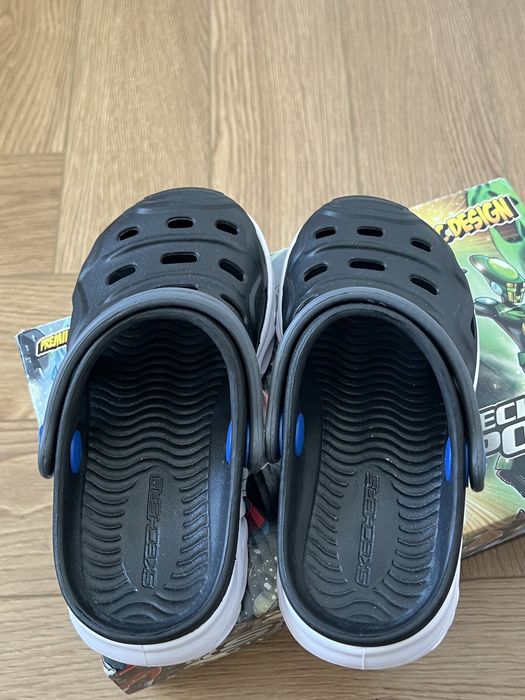Кроксы Skechers