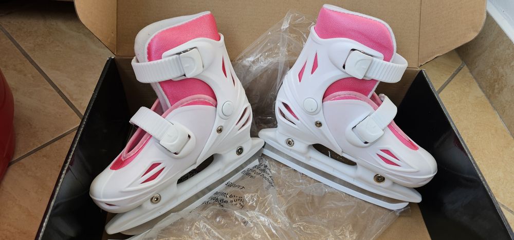 Patine fete cygnus  27-30