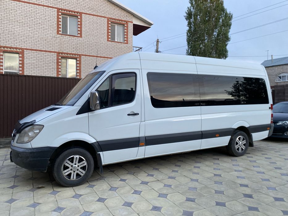 Аренда микроавтобуса Mersedes Sprinter