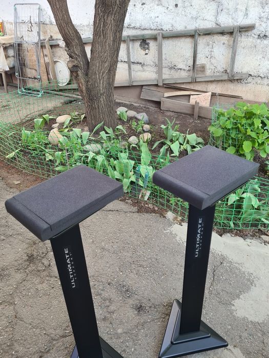 Стойки под акустику Ultimate Support MS-36B2