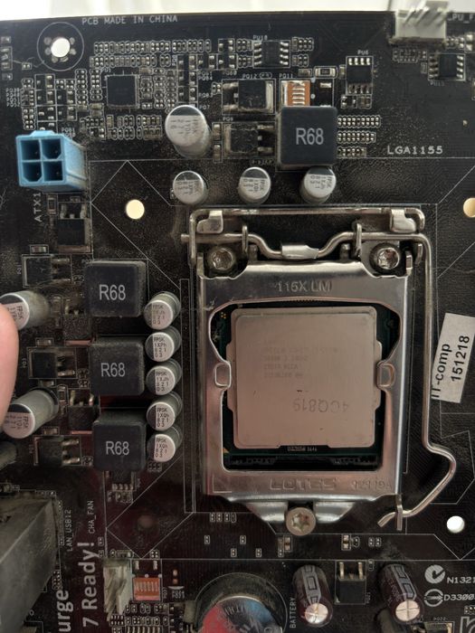 Материнка в сборе