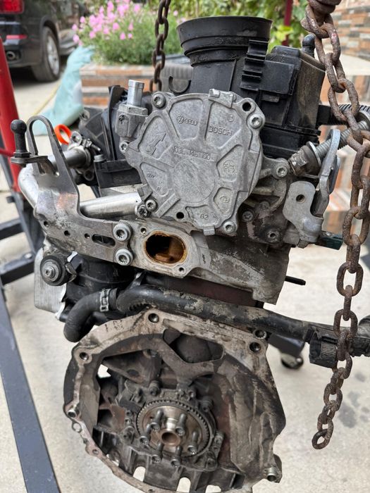 Motor 1.6 cayc 2012