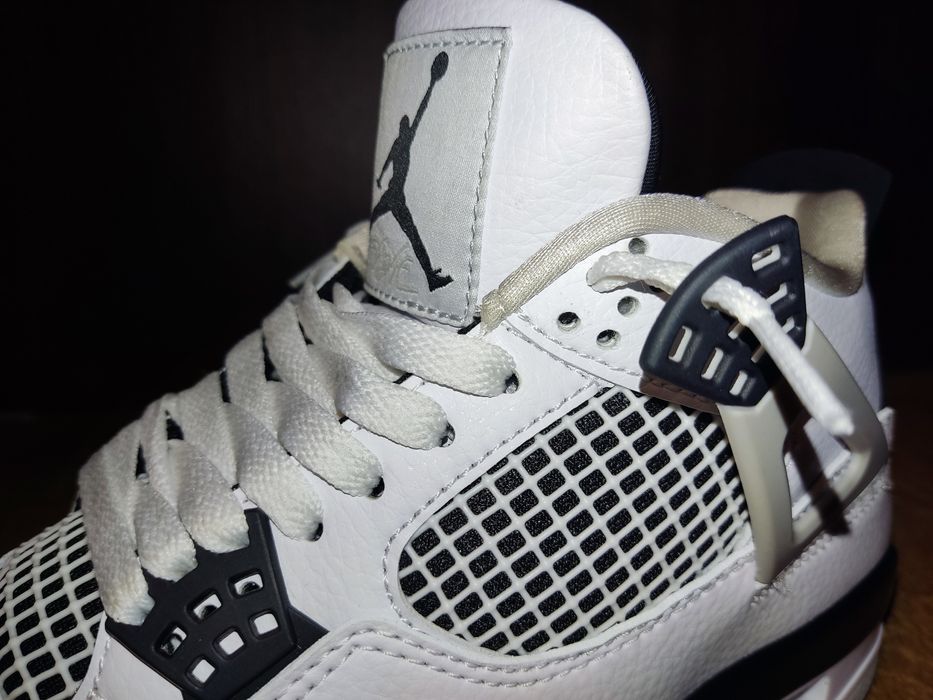 Jordan 4 military black
