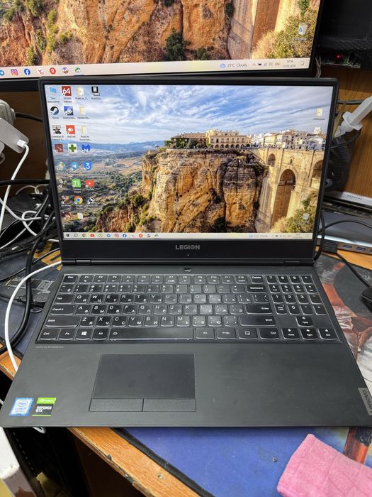 Продам игровой ноутбук Lenovo Legion Y540-15IRH-PG0