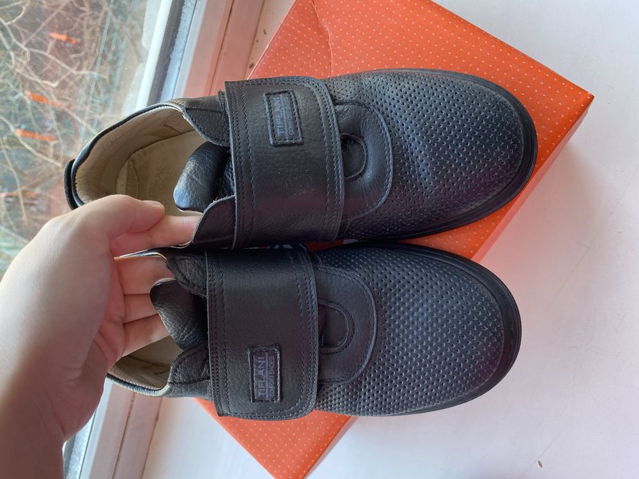 Кроссовки и туфли