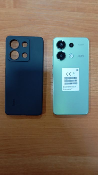 Redmi Note 12 
holati ideal 
karobka dok bor hamma narsa 
joyi 128 gb