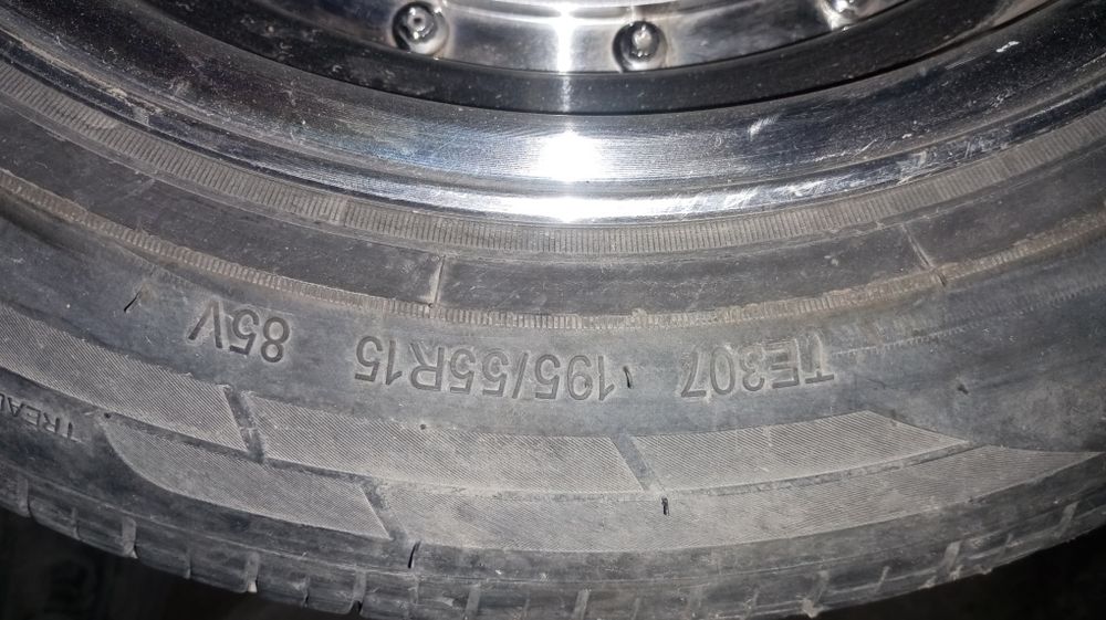 Продам диски 15  в идиальном состоянии