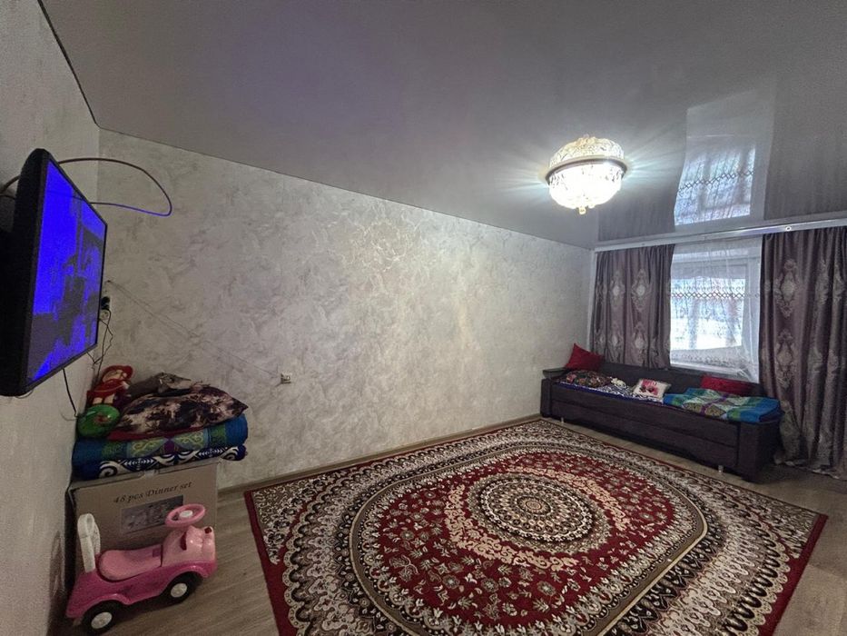 Продам квартиру 5 эатаж из 5