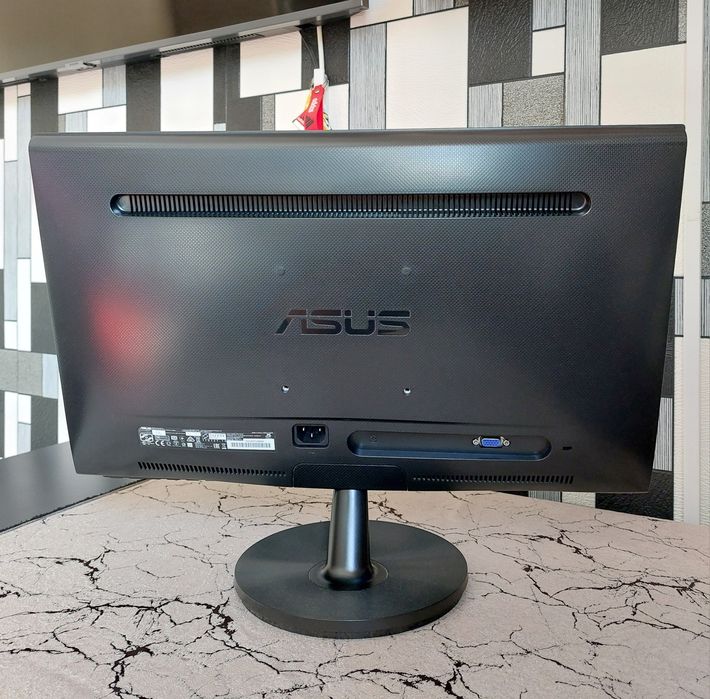 Monitor Gaming ASUS VS228 1920x1080 16:9 (60hz)