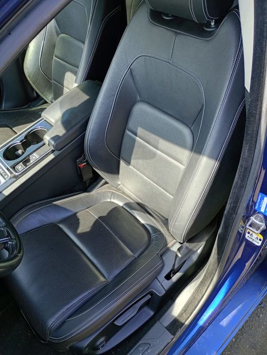 Bancheta spate Jaguar XE X760 (2014 - 2020)