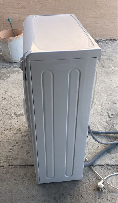 Стиральная машина indesit