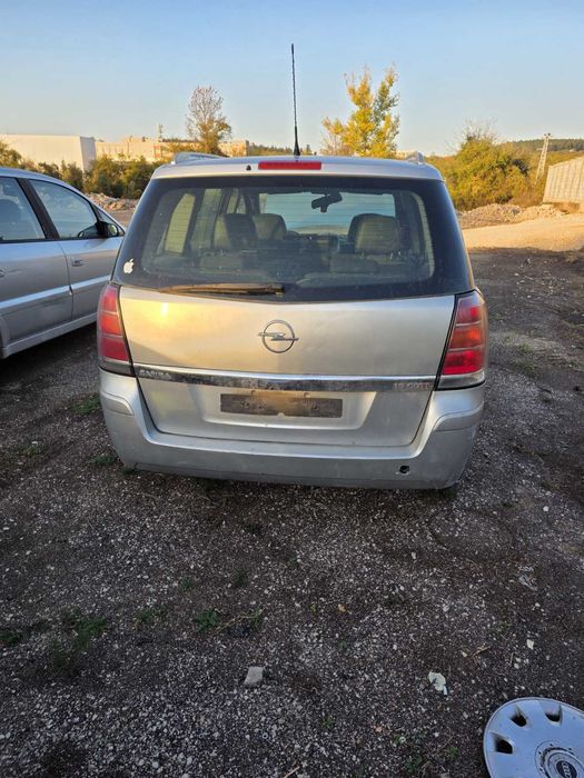Opel Zafira 1.9 CDTI за части