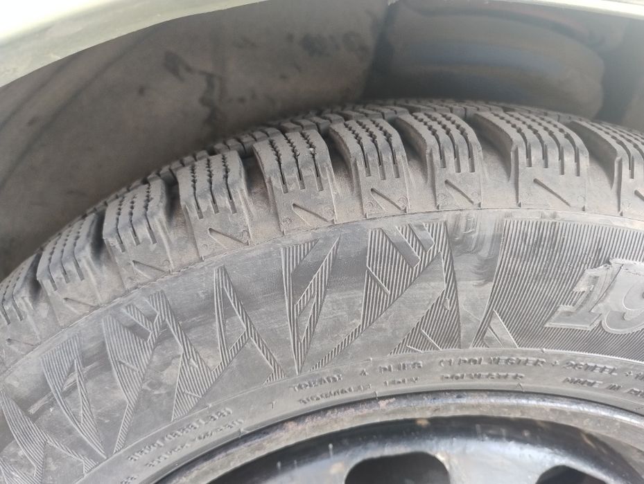 Продам шины с дисками
