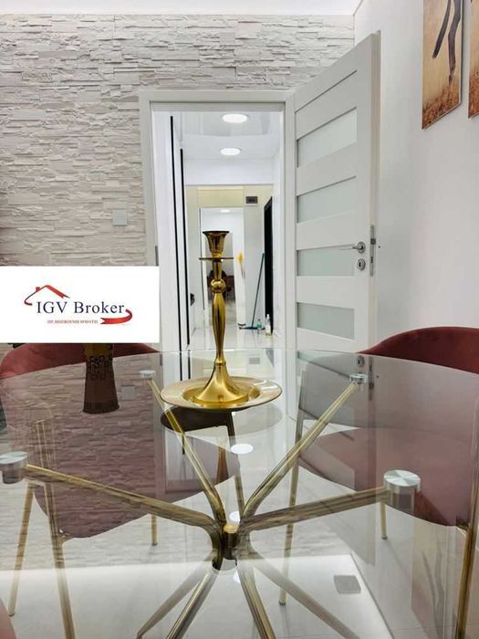 Продава се Двустаен апартамент в София, Надежда 2 - 56 кв.м за 2965 €/кв.м - Снимка #7