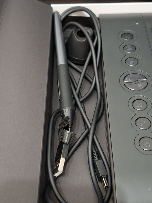 Tableta grafică Huion H610 Pro V2