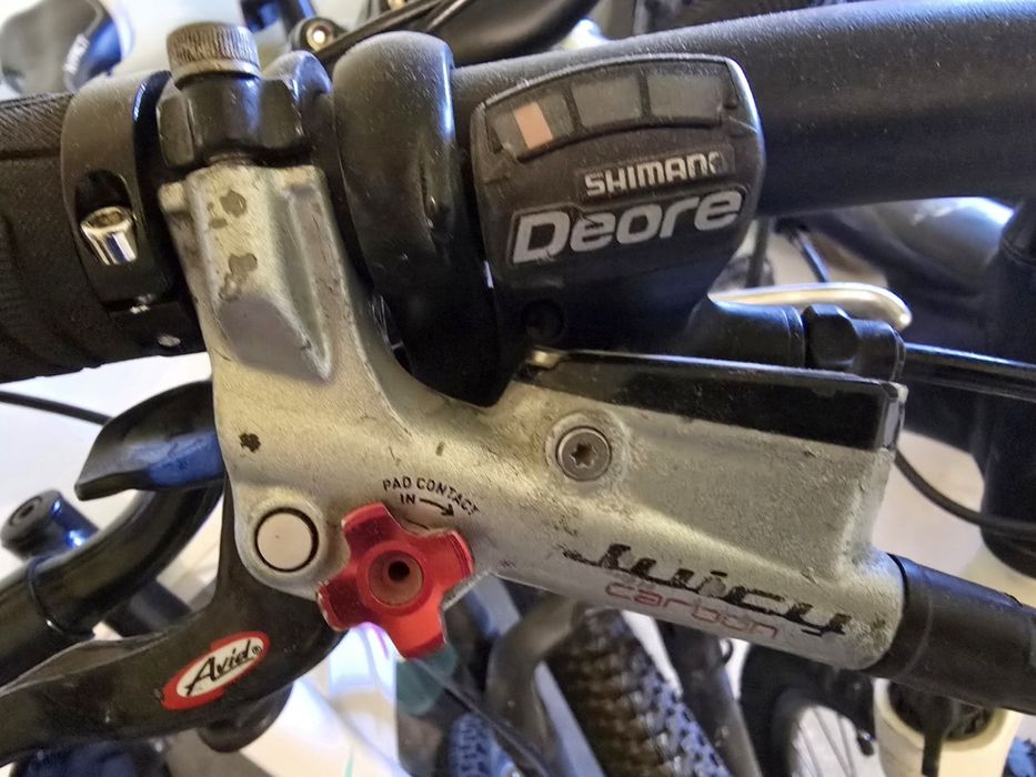 Vand sau schimb Cube cu bicicleta dama