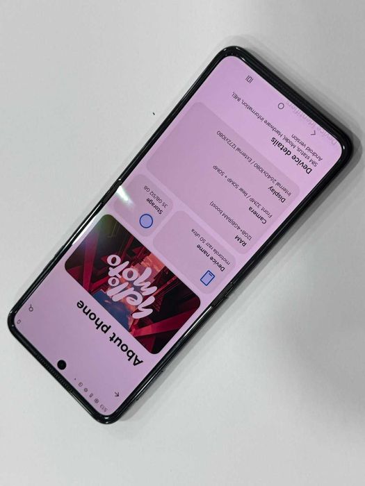 Motorola Razr 50 Ultra – 512GB