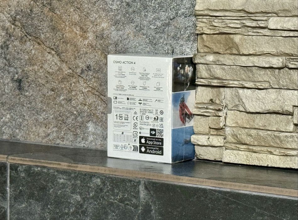 Reducere! Camera video Dji Action Osmo 4 (Standart Combo)