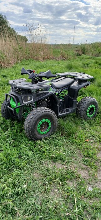 Срочно продам квадроцикл SPARK 130