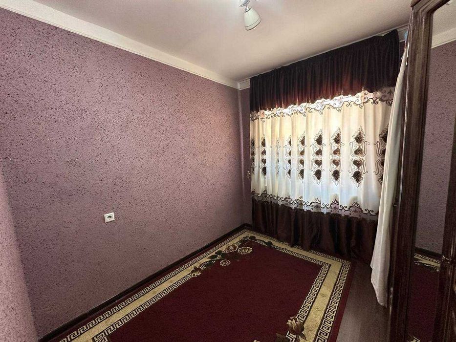 Продаётся 3х комн квартира на 3 этаже Ор-р 7 микрорайон Мегамаркет