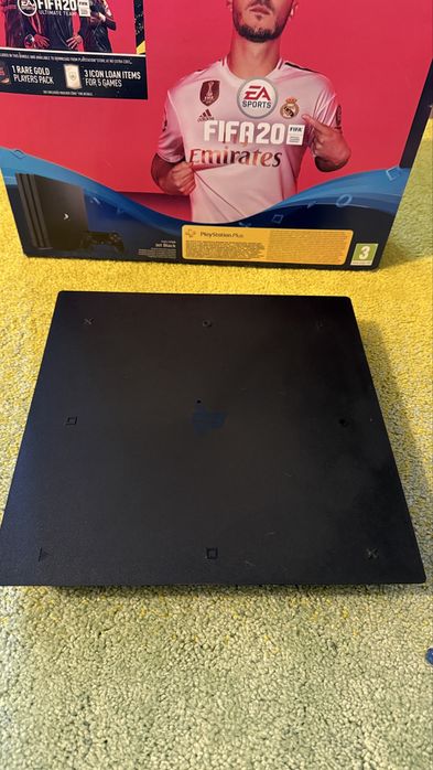 Ps4 pro 1tb cuh 7216b