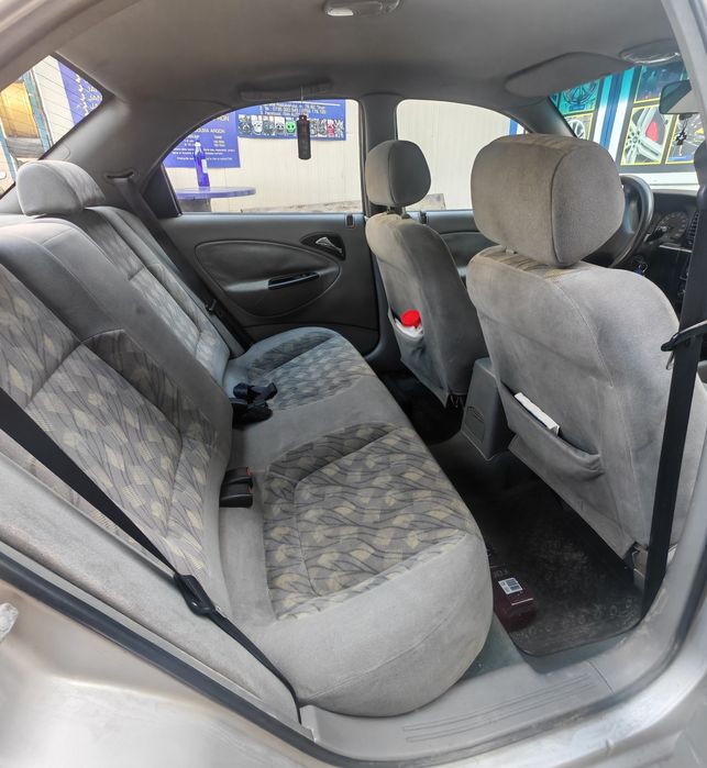 Daewoo Nubira 1.6i + GPL