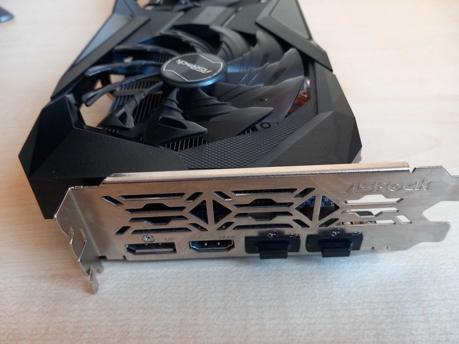 Asrock RX 6600 8GB 4K