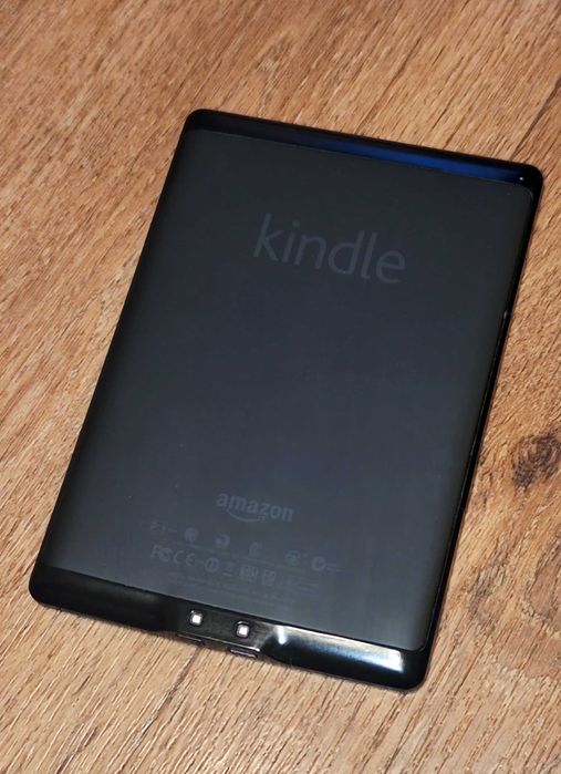 Электронная книга Amazon Kindle 4