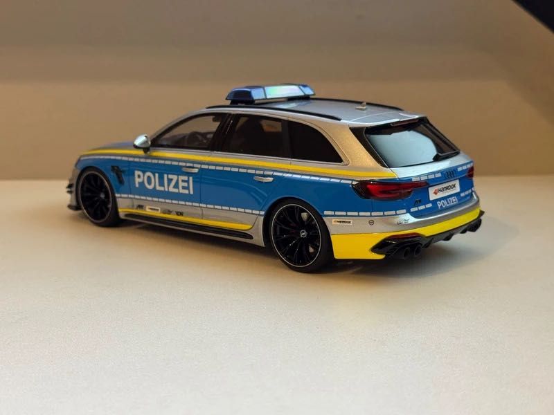 Macheta Audi ABT RS4-R Polizei 1:18 GT Spirit GT817