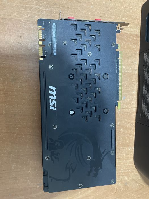 Продам Gigabyte GTX1070 - 8Gb
