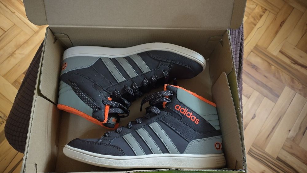 Маратонки Adidas Neo