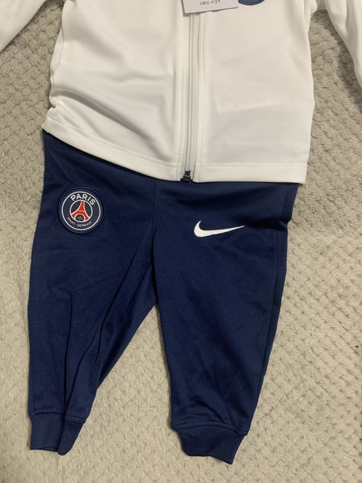 conpleu Nike PSG bebelusi 6-9 luni