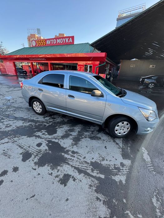 Cobalt 2013 yil mehanika srochna sotiladi. Beyzinda yurgan