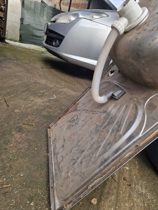 Chiuveta  incastrabila antii calcar pentru blat