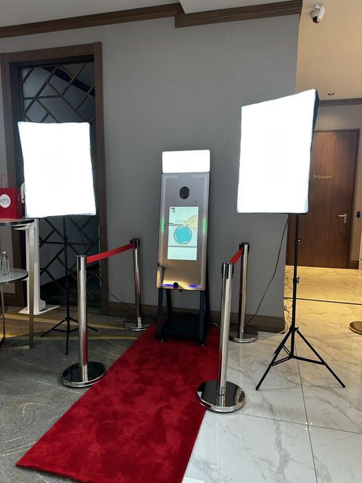 Фото огледало под наем за събития с принтиране (Цяла България)