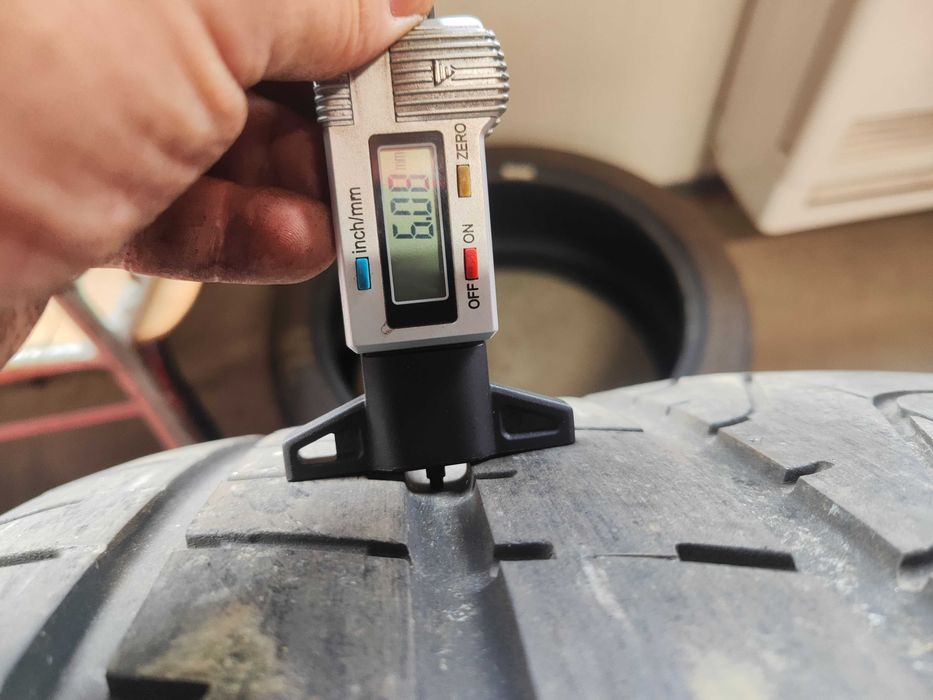 2бр.летни гуми 295/30/20 Pirelli