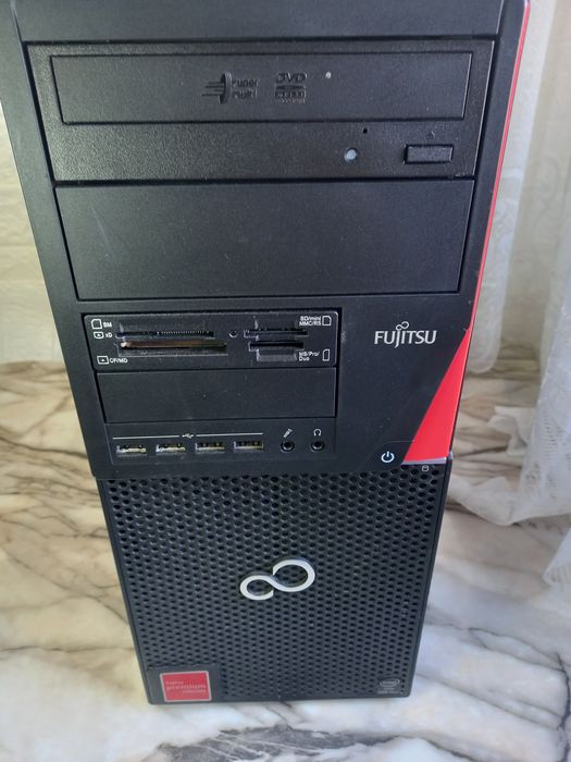 Компютър Fujitsu Intel Core i7-4770 16gb ssd GTX750