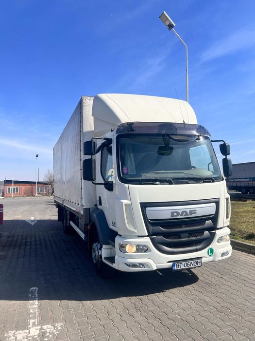 Camion DAF LF 250 FA- 16 tone- prelata cu lift