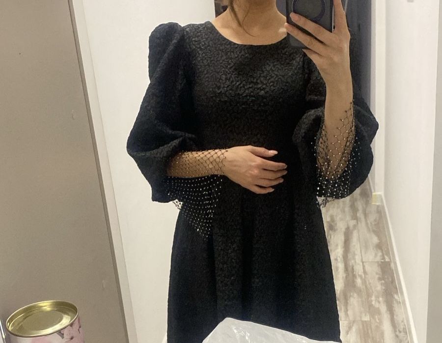 Продам платье 42-44 размер