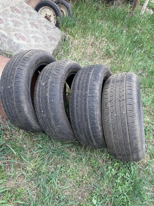 Шины 215/60/R17 продаю Алмат