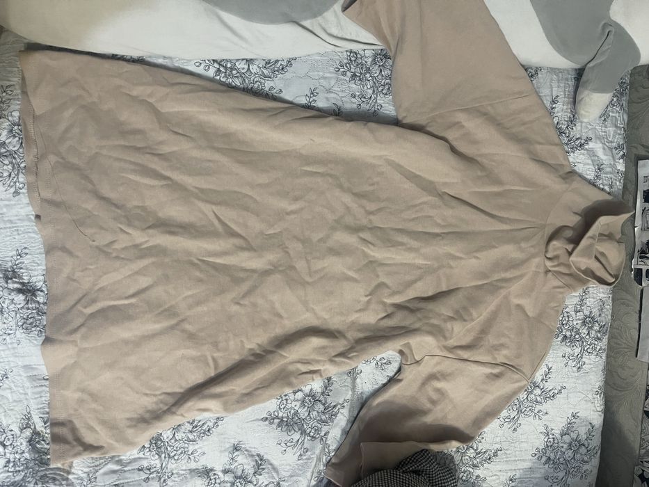 одежды по 1000 тг