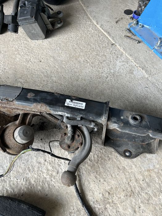 Ел теглич БМВ Е90 Е91 el teglich Bmw e90 e91 Оригинален