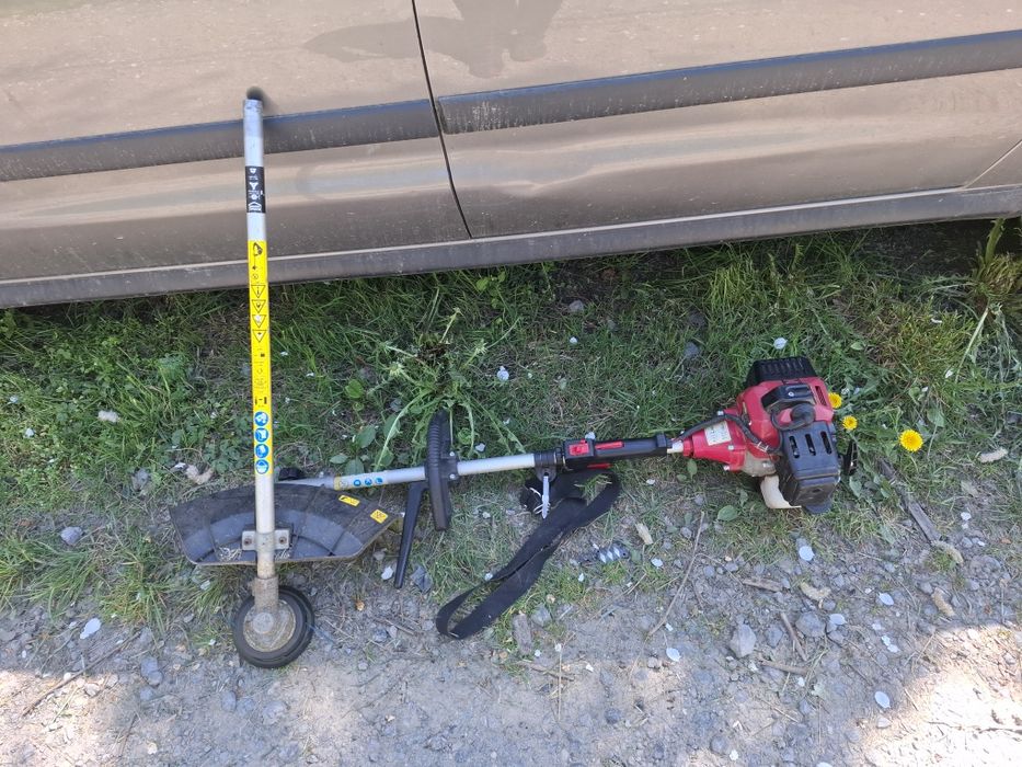 Motocoasa pe benzina 150 ron