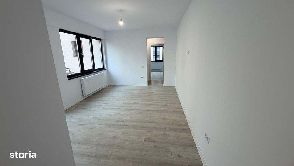 Apartament 3 camere de vanzare Pacurari