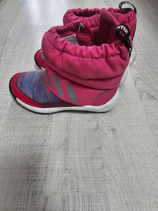 Дестски апрески adidas