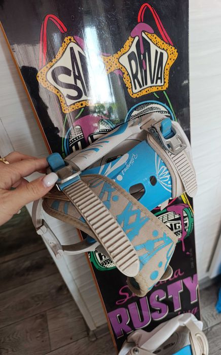 Продам сноуборд с ботинками и крепами