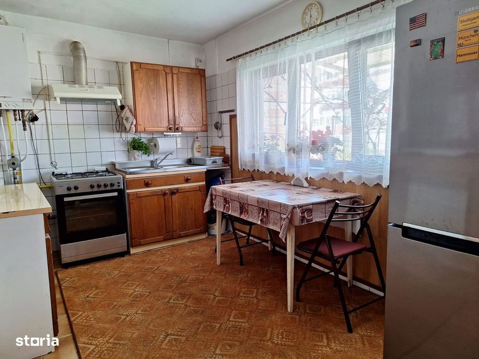 OCAZIE Casa 5 camere central Curtea de Arges