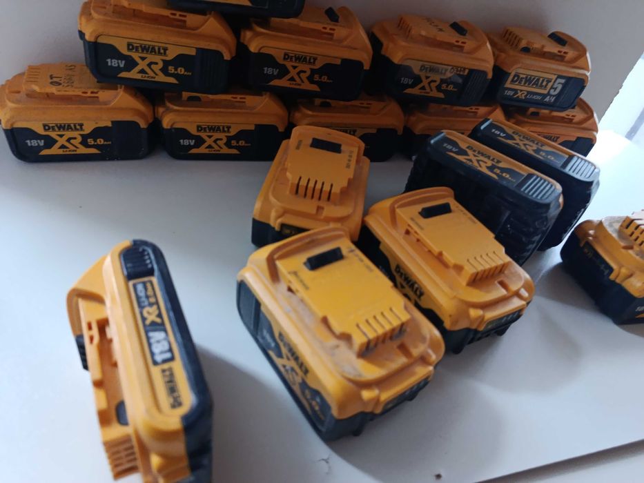 DeWalt 5.0Ah 18V DCB184 54V baterie acumulator bormasina autofiletanta rotopercutor sursa