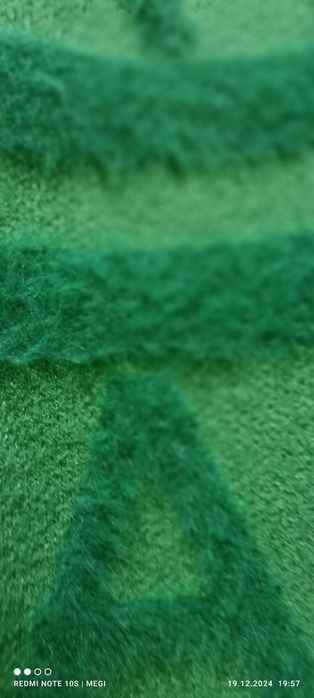 Сет от 3 пухени блузки М/Л